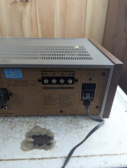 Sony STR-212A AM/FM Stereo Receiver - Working