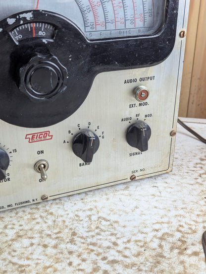 Vintage Eico Model 315 RF Signal Generator - Powers on, but untested.