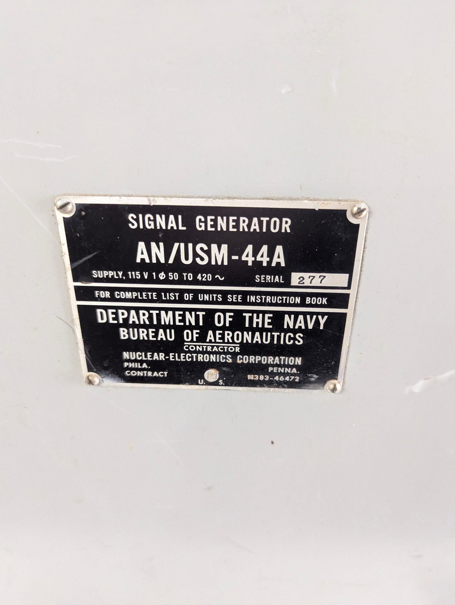 Vintage Metal Navy Military Transit Case 18.5" x 16.5" x 24" AN/USM-44A Signal Generator Case
