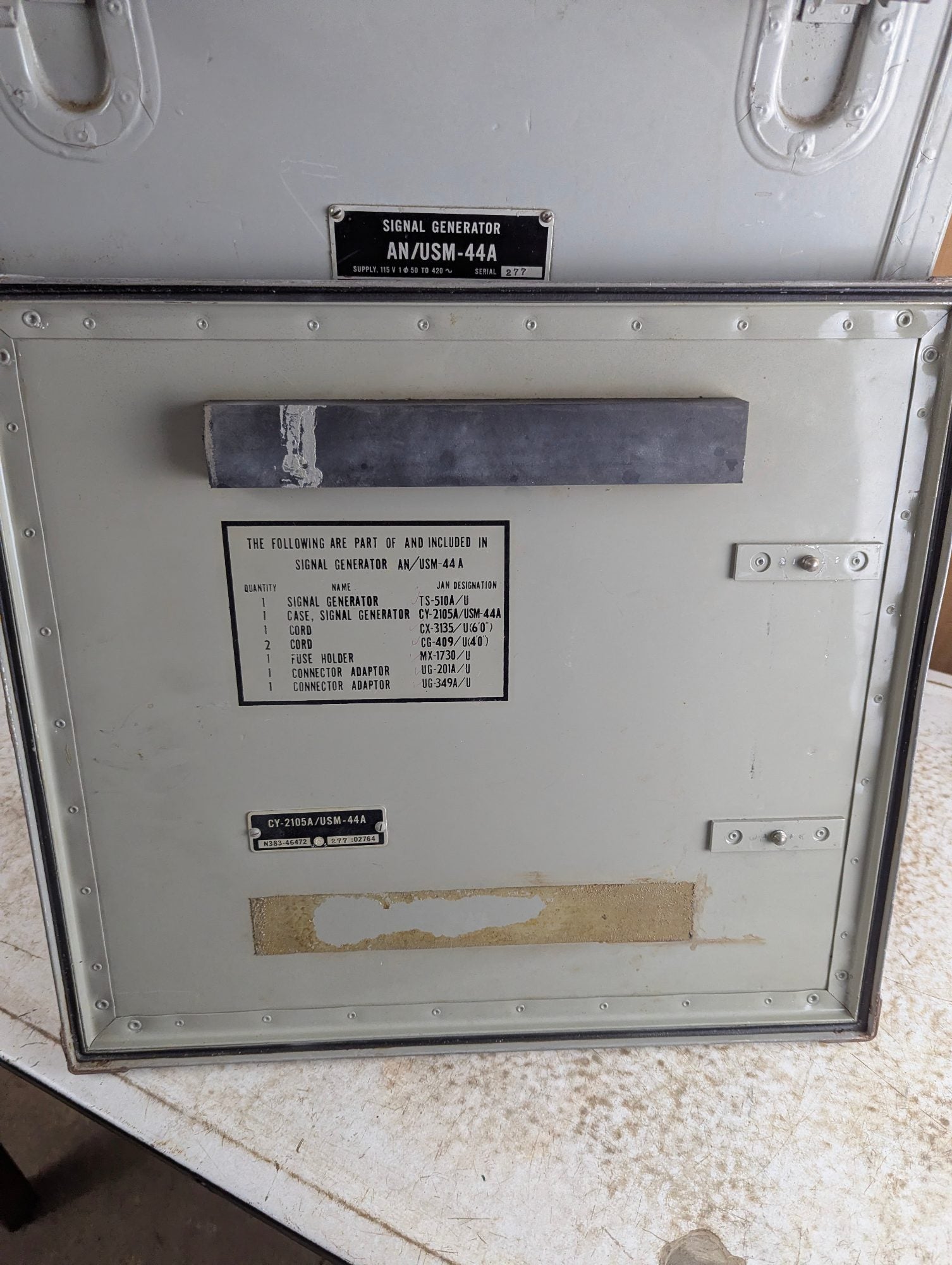 Vintage Metal Navy Military Transit Case 18.5" x 16.5" x 24" AN/USM-44A Signal Generator Case