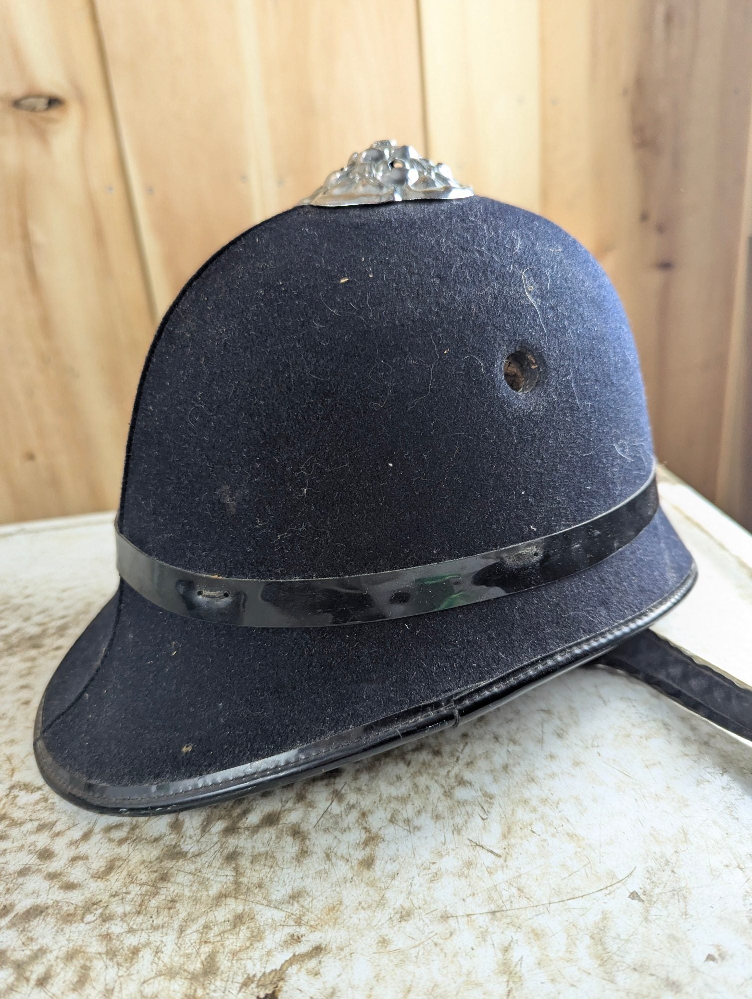 1960s Felt Bobby British Metropolian Police Helmet with ER Plate Badge