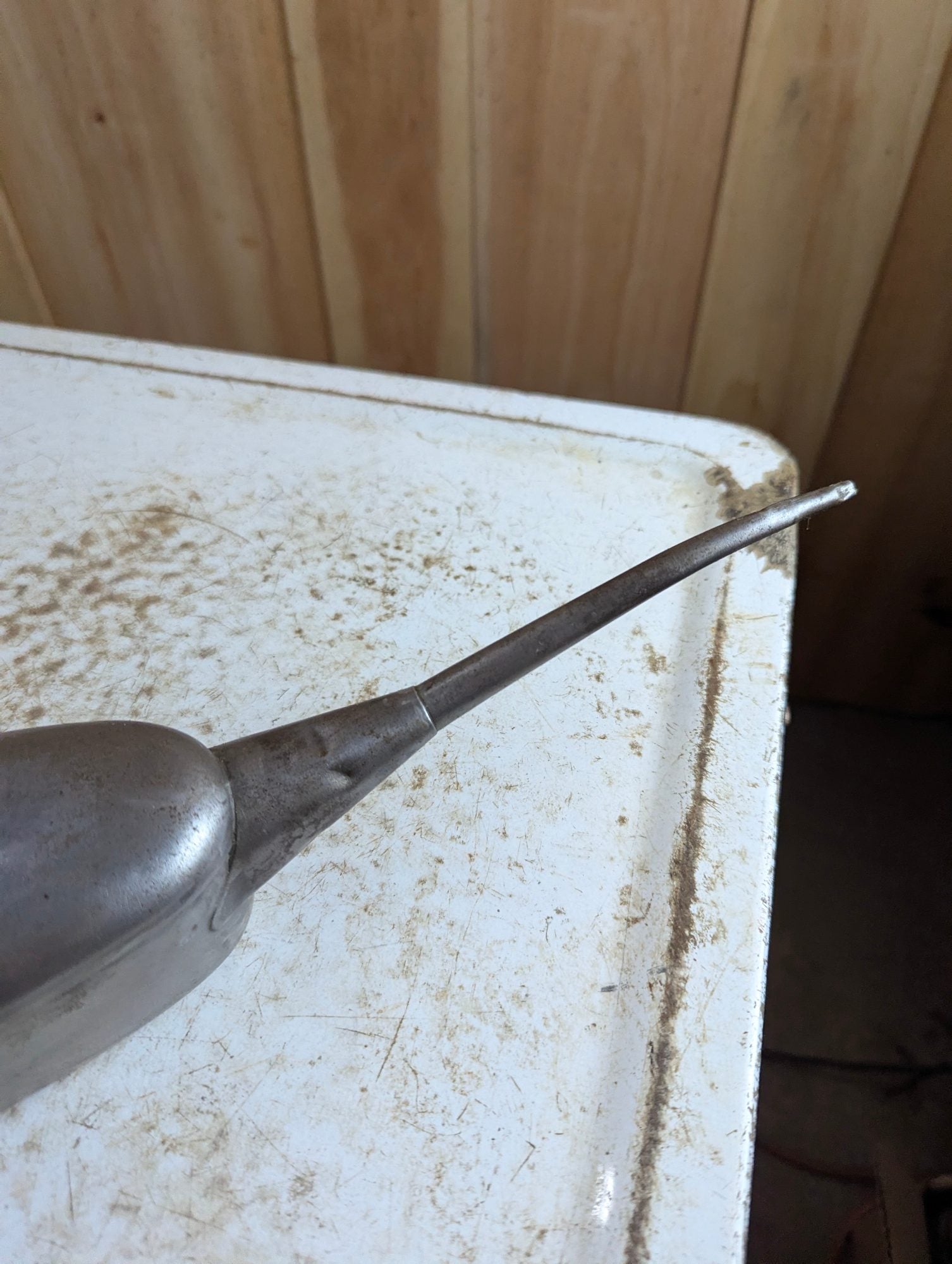 Vintage 1/2 Pint Metal Boat-shaped Pump Oil Can