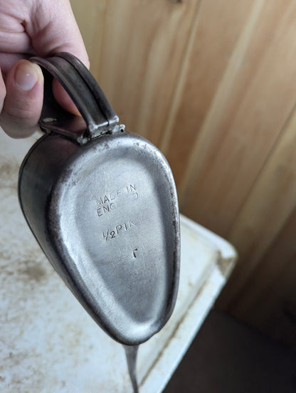 Vintage 1/2 Pint Metal Boat-shaped Pump Oil Can