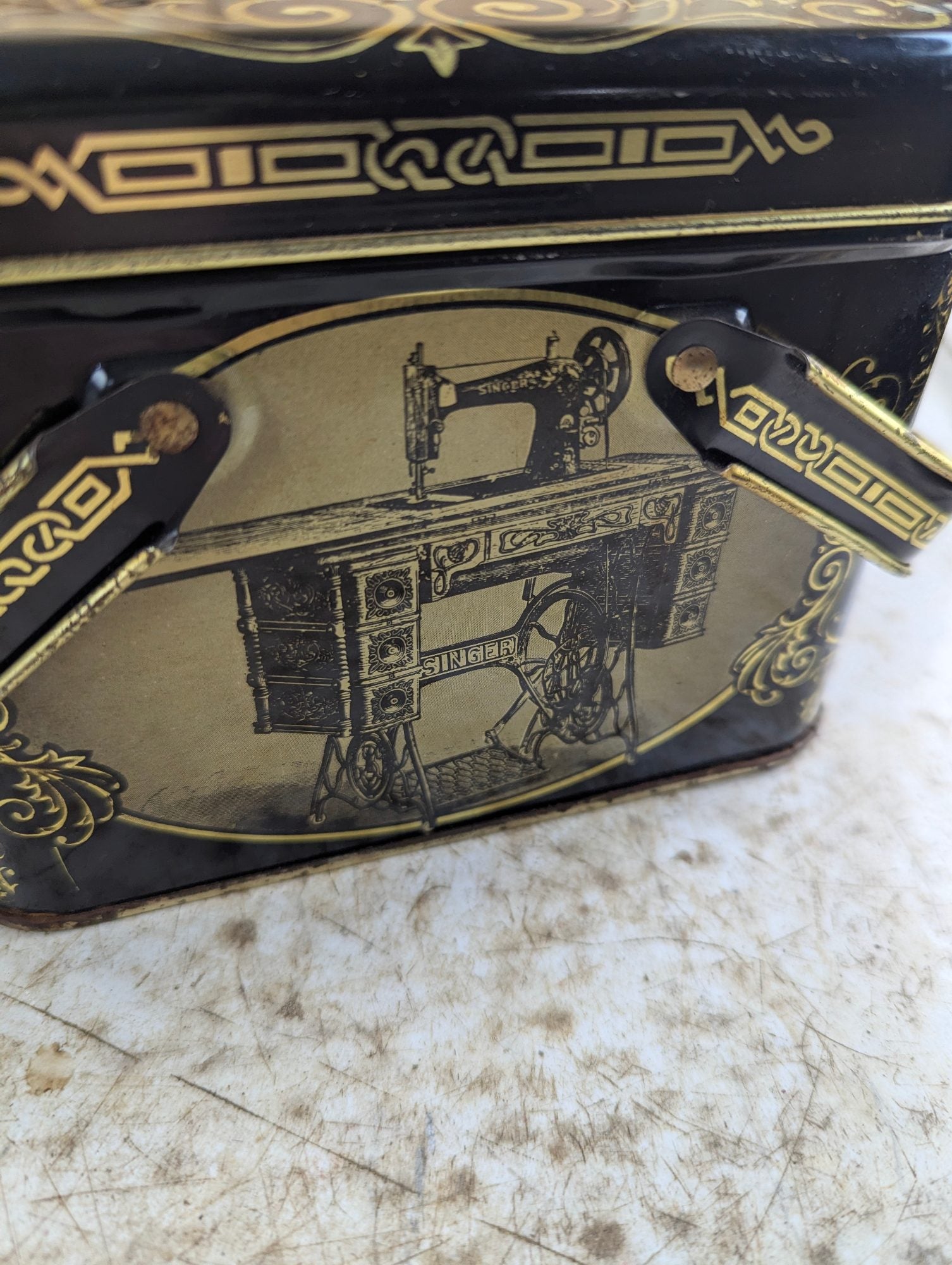 Vintage Black Metal Singer Sewing Machine Storage Tin