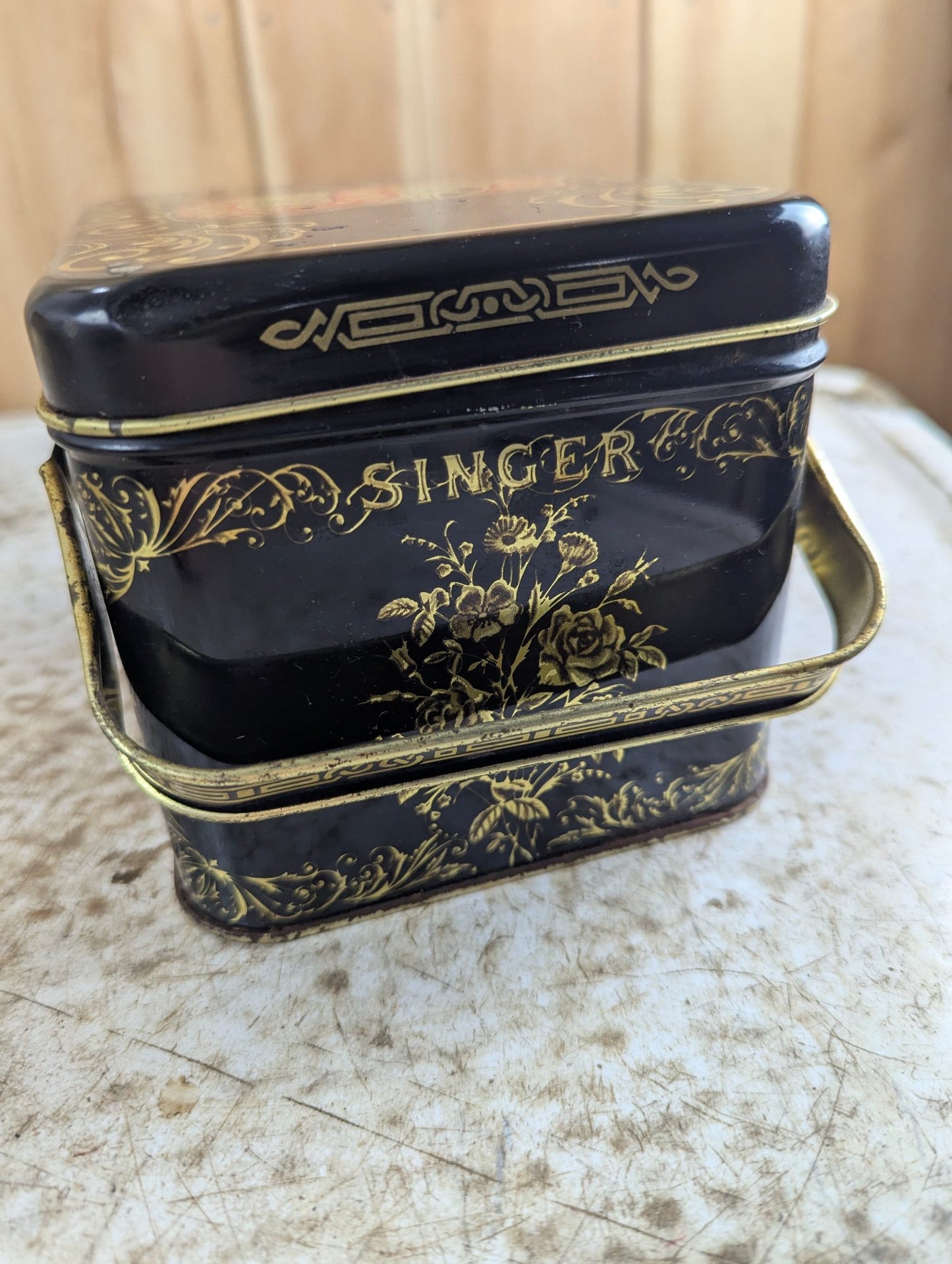 Vintage Black Metal Singer Sewing Machine Storage Tin