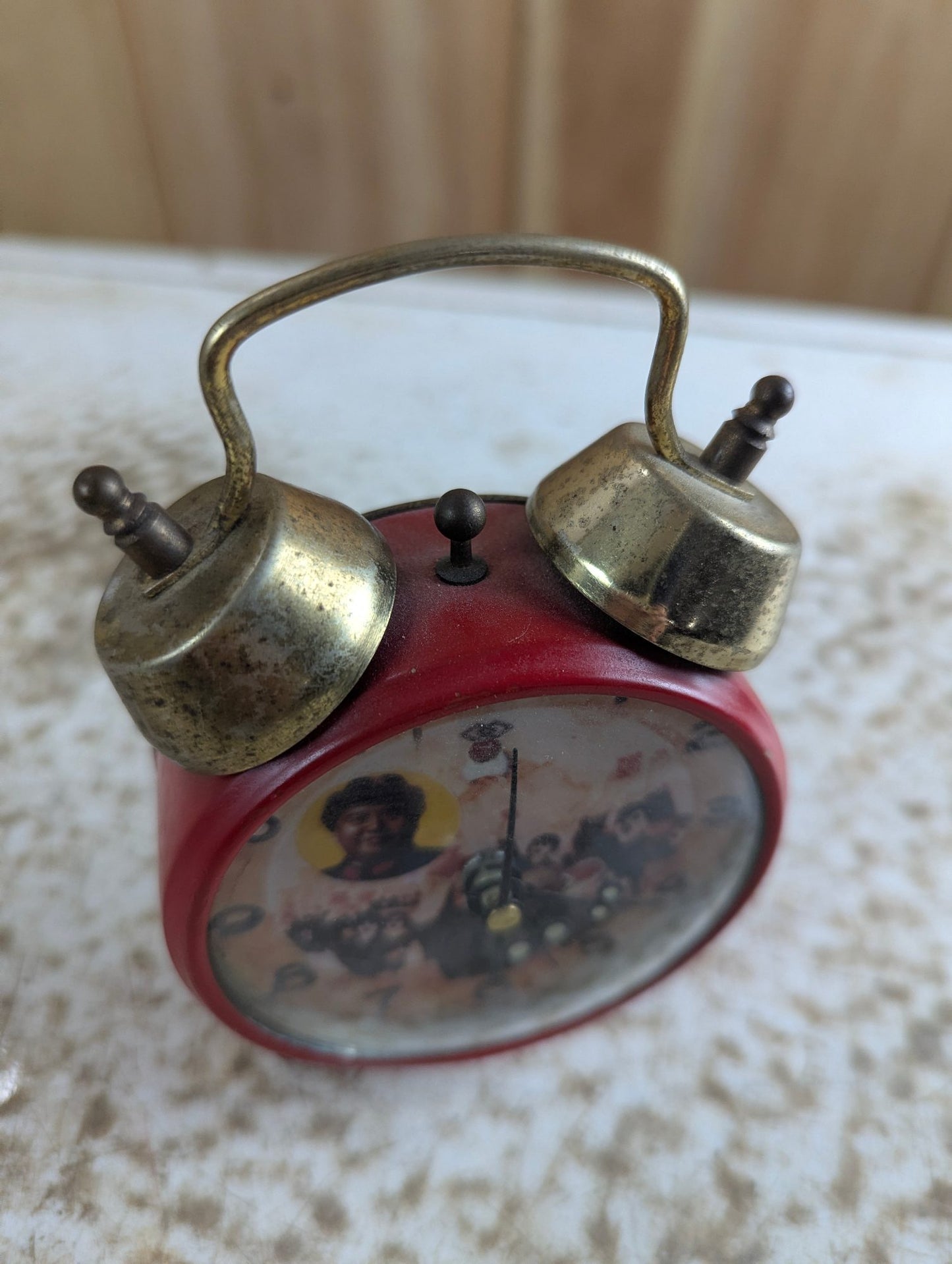1960s Chinese Communist-Themed Mao Zedong Alarm Clock - Working