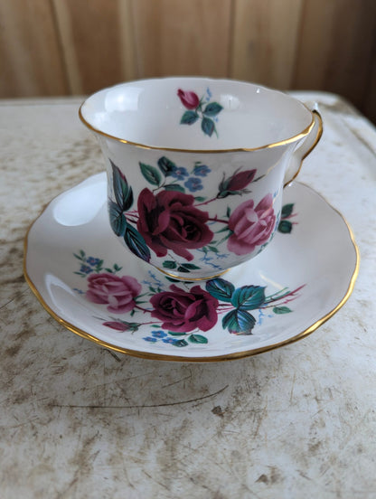 Vintage Queen Anne #8295 Bone China Roses Teacup and Saucer Set