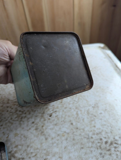 Vintage Blue Golden Tea 1lb Metal Tin - Patina
