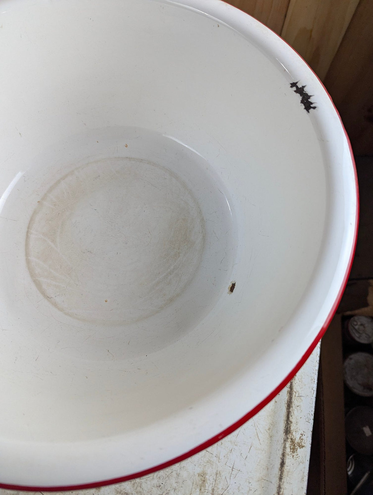 Vintage 14" Enamel Wash Basin