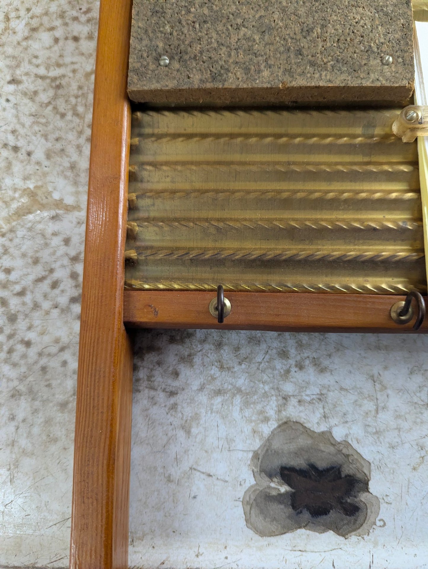 Repurposed Skeena Mountain washboard Noteboard