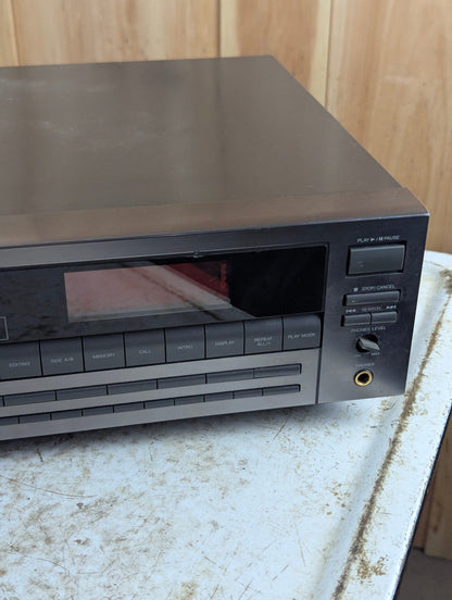 JVC XL-M407 Compact Disc Automatic Changer with Two 6-Disc Magazine Cartridges and Remote - Tested Working