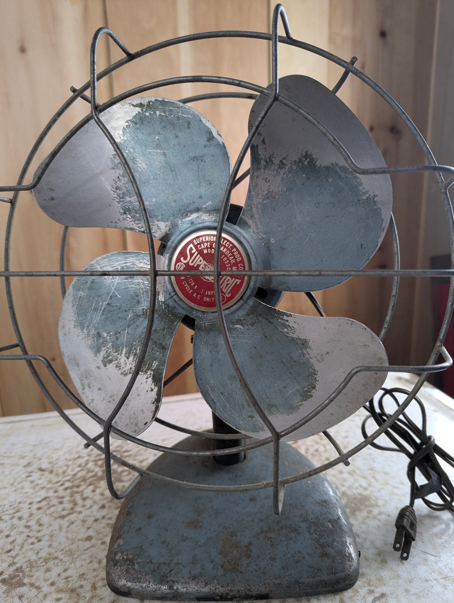 Vintage Blue Super Lectric Model 1053C Oscillating Metal Fan