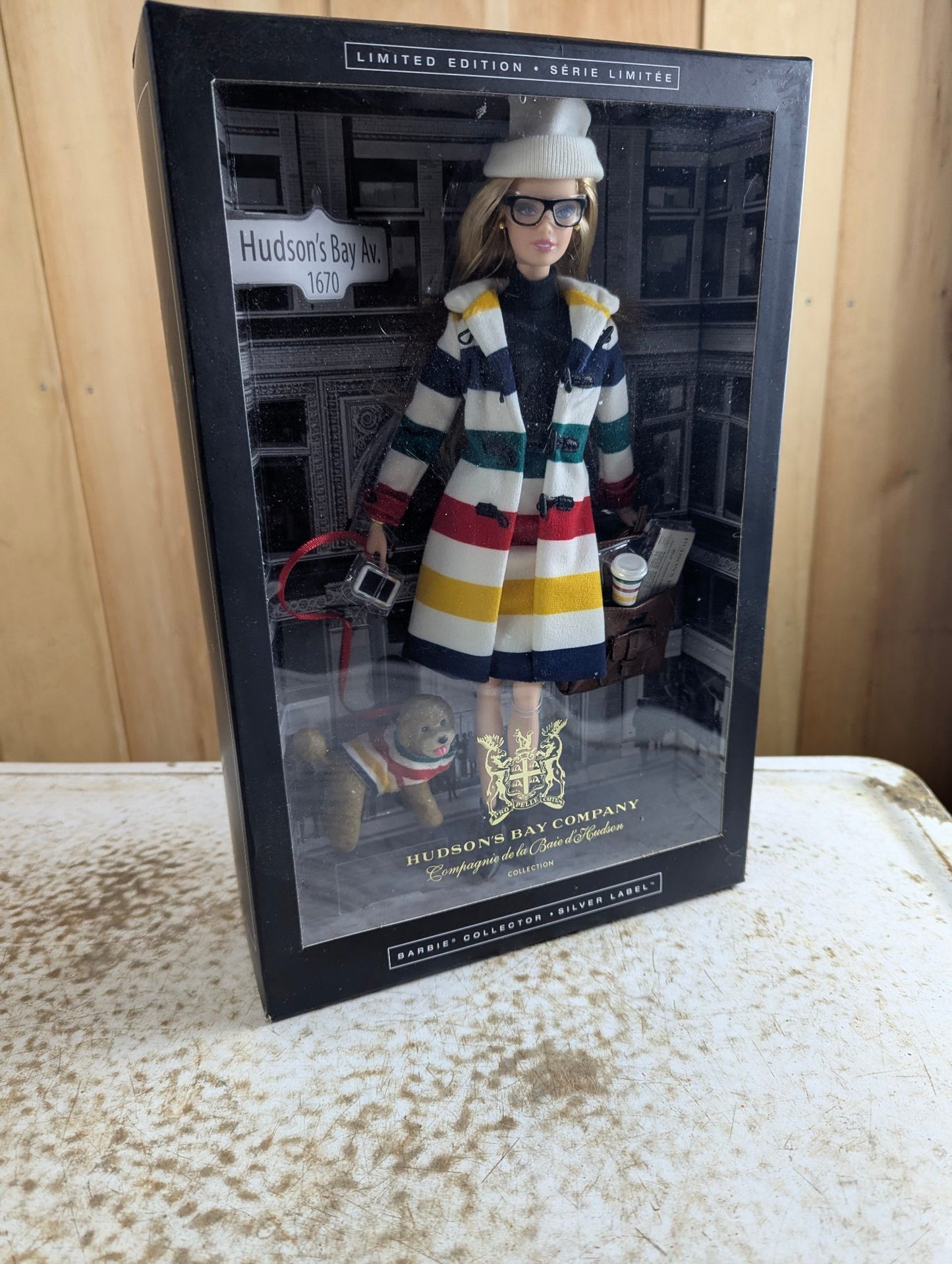 2016 Hudson's Bay Mattel DJN09 Barbie Silver Label Doll NRFB