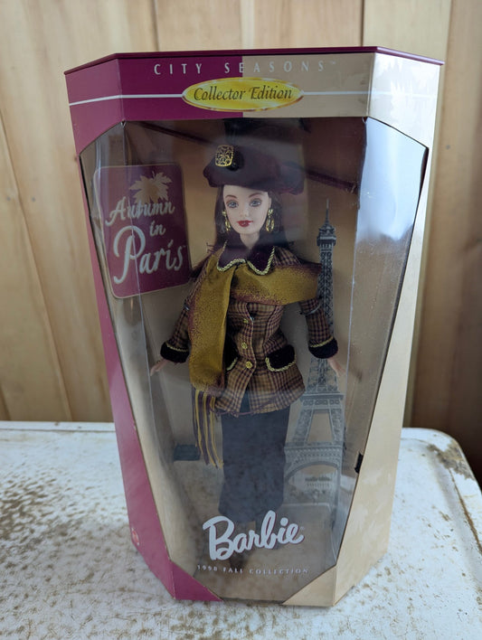 1998 Autumn in Paris Mattel 19367 Barbie Doll NRFB