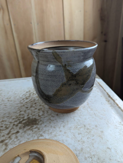 Vintage 5.5" Tall Studio Pottery Ceramic Karatsu Water Jar with Lid