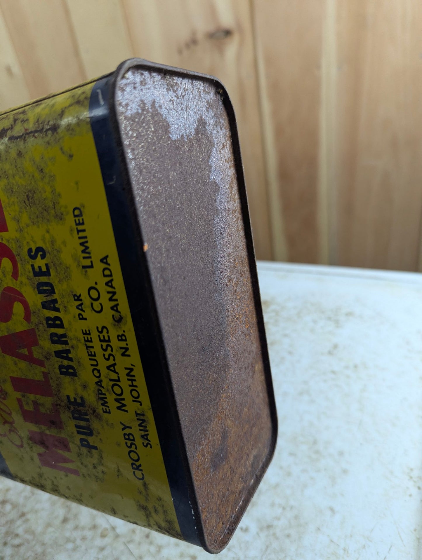 Vintage 175 Ounce Crosby's Gold Star Molasses Tin
