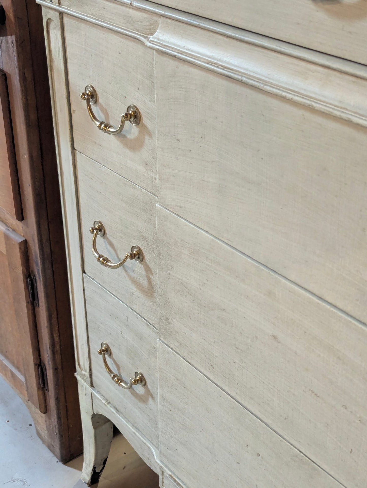 1930s Highboy 5-Drawer Dresser 34" x 19" x 48"H