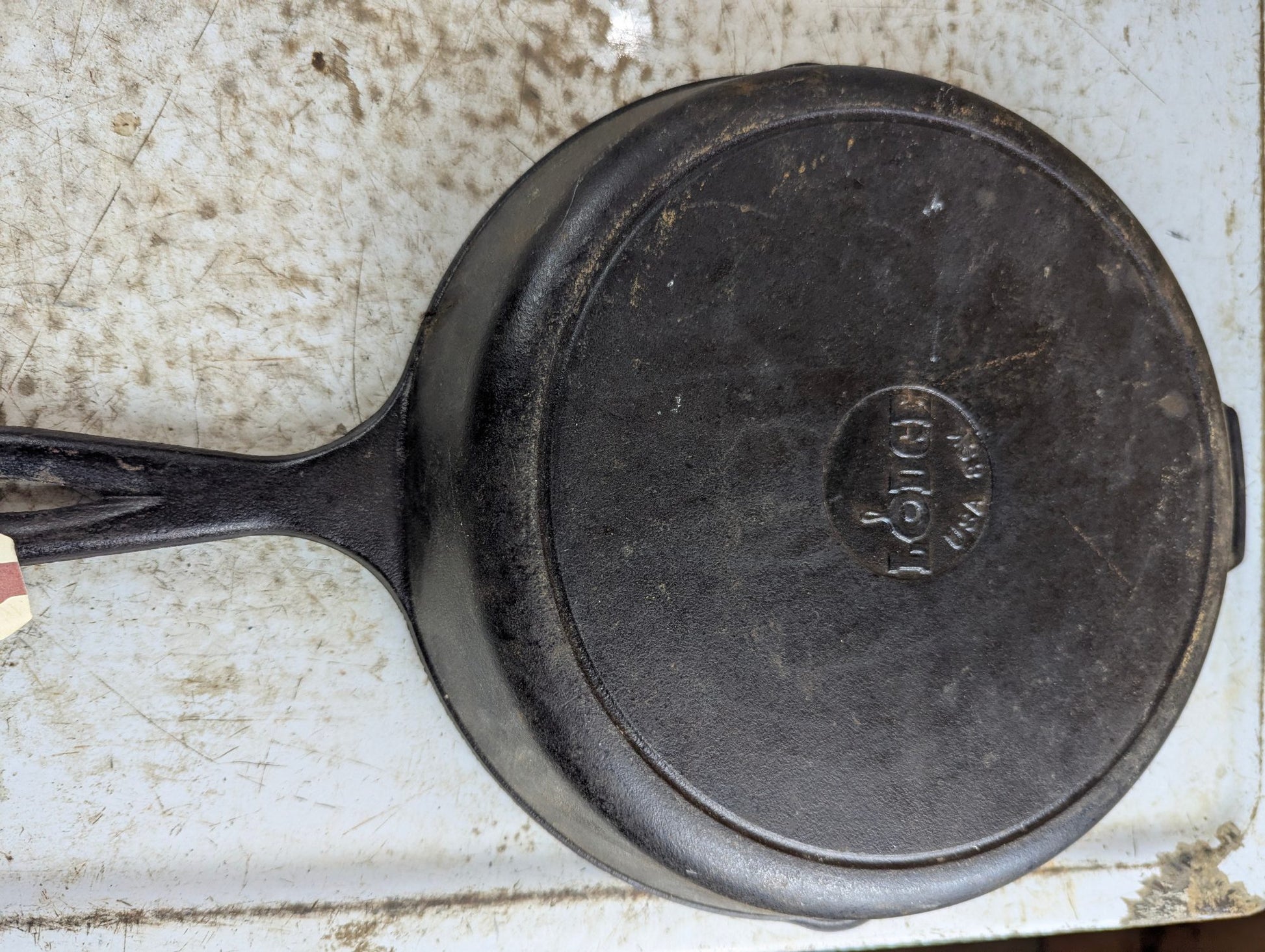 Vintage Lodge #8 Cast Iron Skillet with Helper Handle