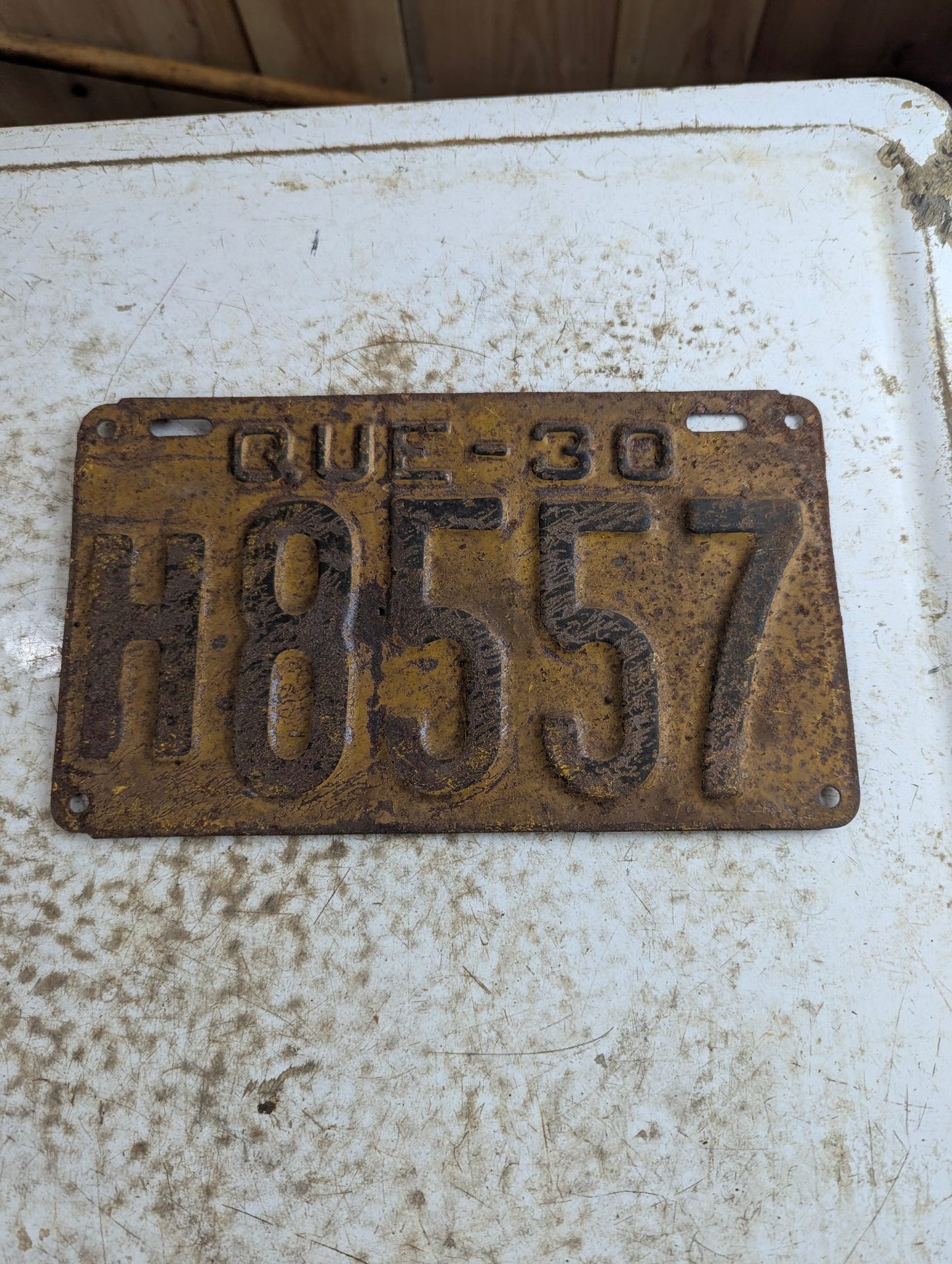 1930 Quebec Commercial Vehicle License Plate