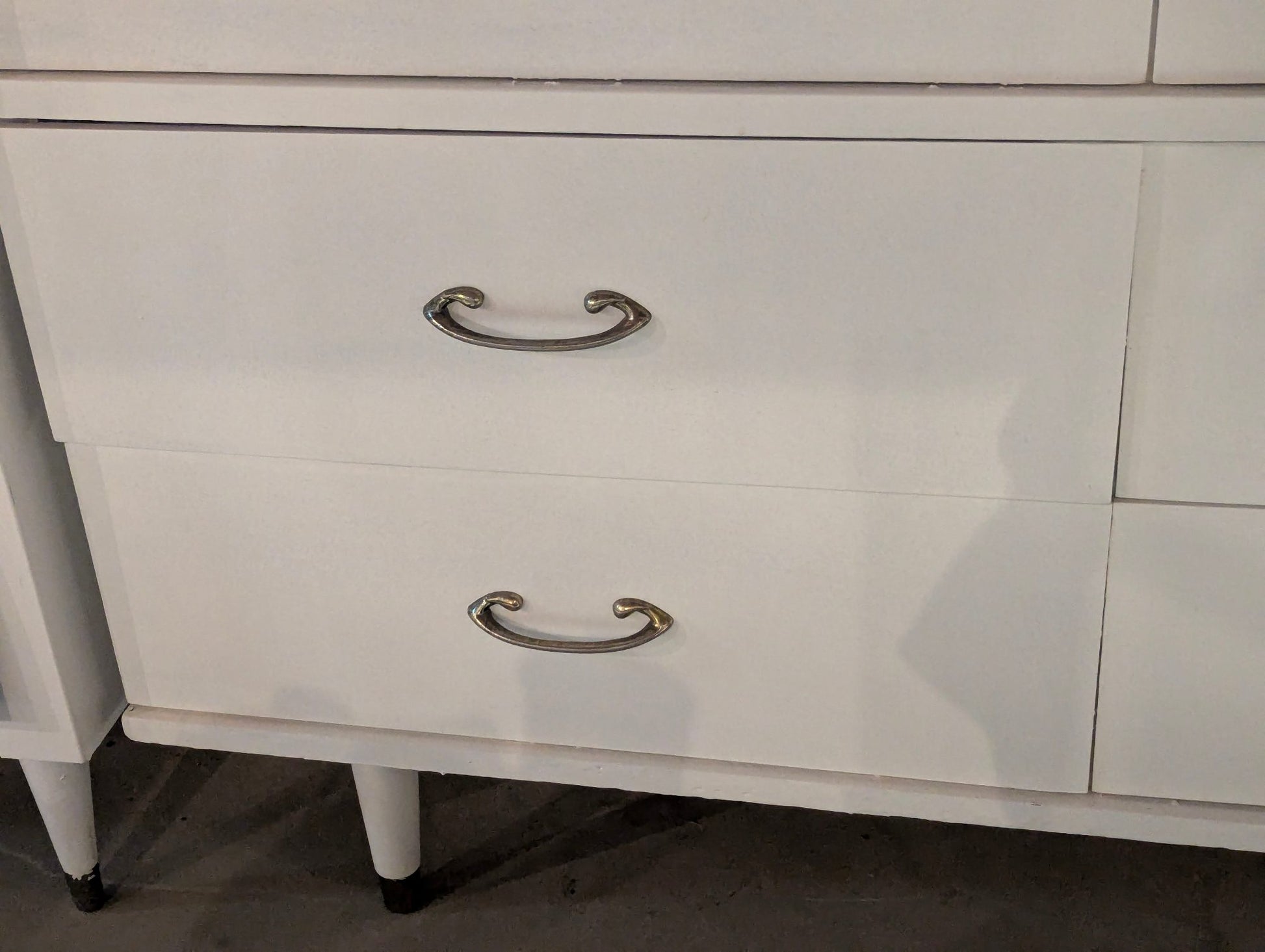 Mid-Centry Modern 6 Drawer Dresser 44" x 17" x 30"H