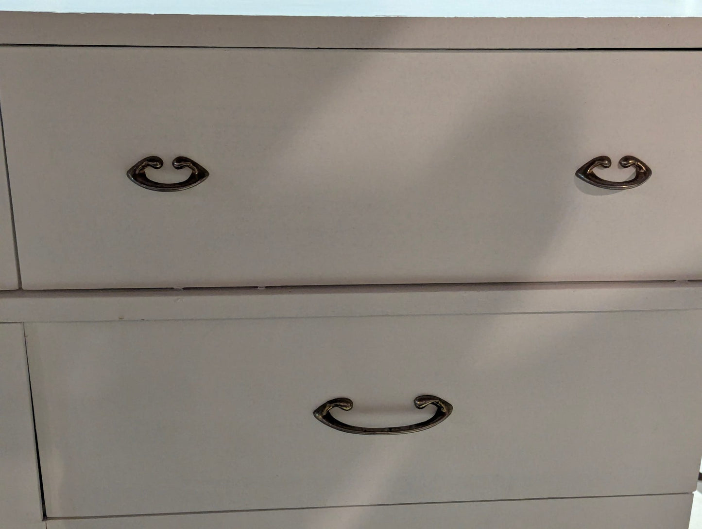 Mid-Centry Modern 6 Drawer Dresser 44" x 17" x 30"H