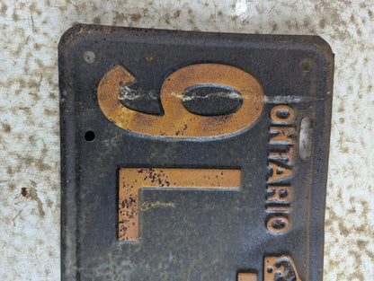 1946 Ontario Passenger Vehicle License Plate '9L759'