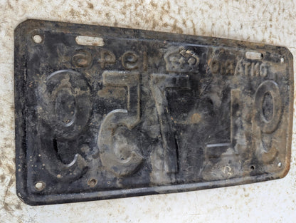 1946 Ontario Passenger Vehicle License Plate '9L759'