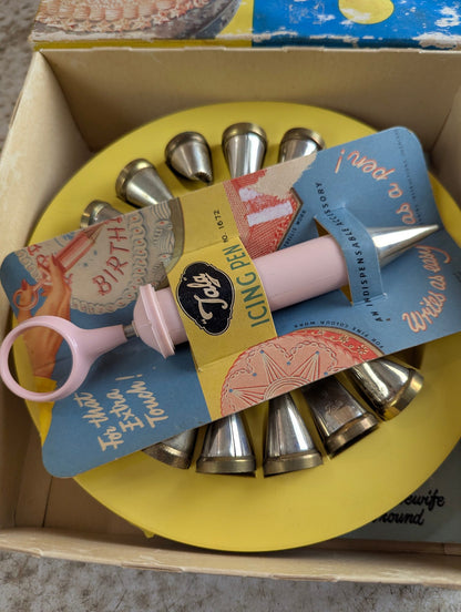 1950s Tala Icing Set with Replacement Pen, Manual and 11 Tips