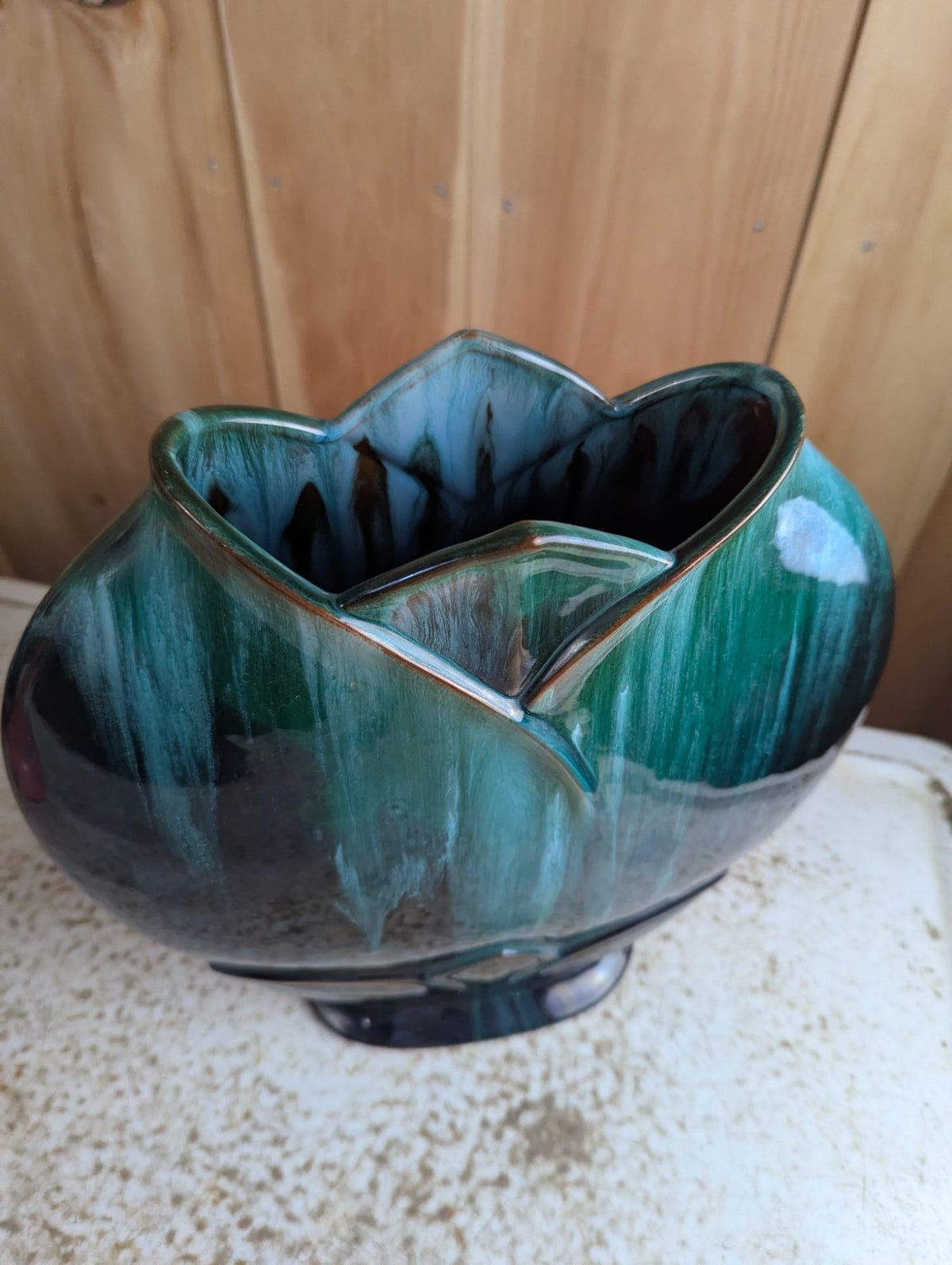 Vintage Blue Mountain Pottery 12" Tall Tulip Vase BMP