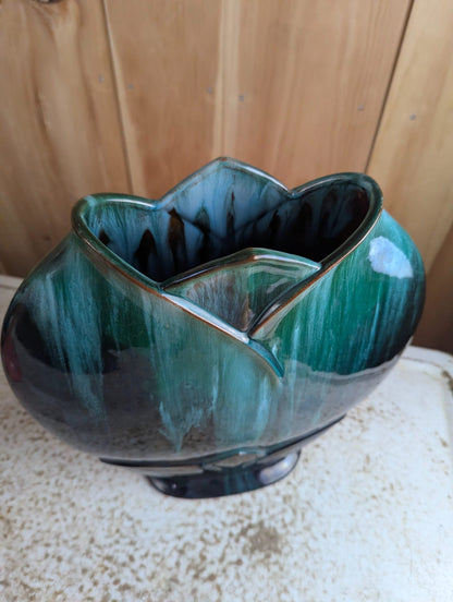 Vintage Blue Mountain Pottery 12" Tall Tulip Vase BMP