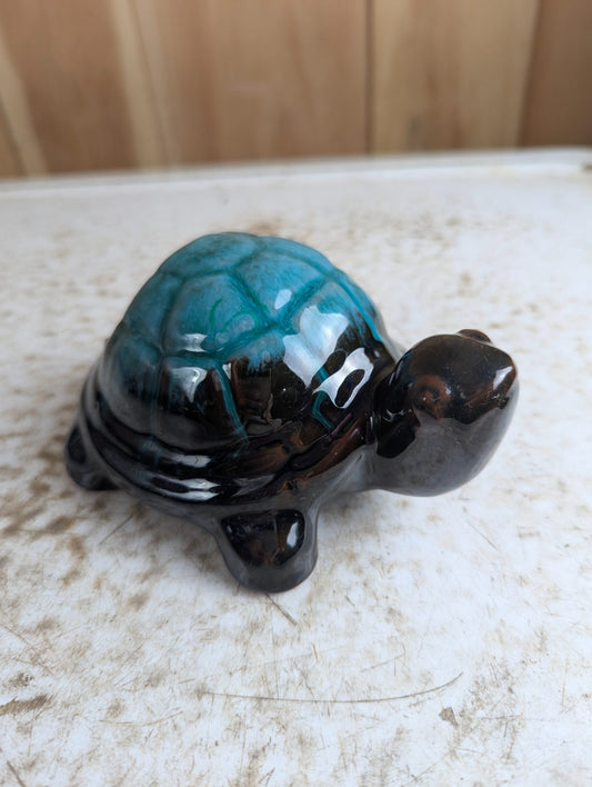 Vintage Blue Mountain Pottery Turtle Ashtray BMP