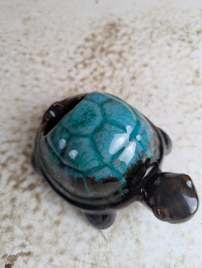 Vintage Blue Mountain Pottery Turtle Ashtray BMP
