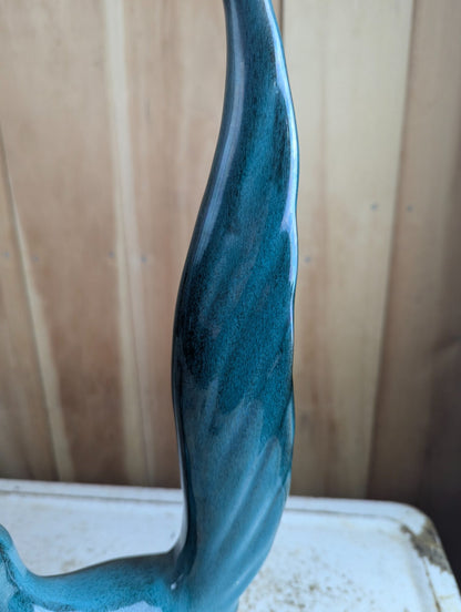 Vintage Blue Mountain Pottery Bird Sculpture BMP 17" Tall