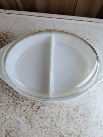 Vintage Pyrex Town and Country Divided Casserole Dish 1.5 Quart - With Lid