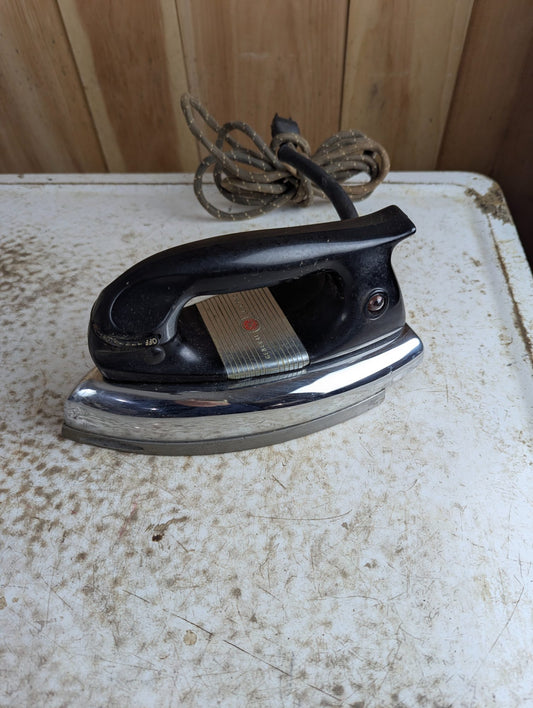 1949 General Electric Iron - Tested Working