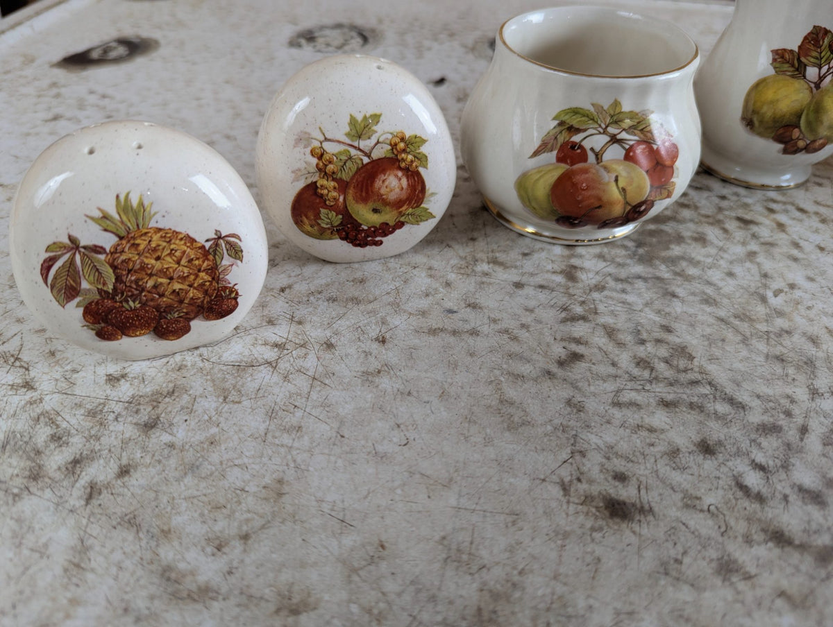 5 Piece Vintage Sadler Swirl Ceramic Teapot, Cream, Sugar, Salt and Pepper, with Fruit Print and Gold Trim