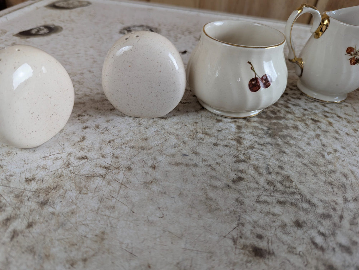 5 Piece Vintage Sadler Swirl Ceramic Teapot, Cream, Sugar, Salt and Pepper, with Fruit Print and Gold Trim