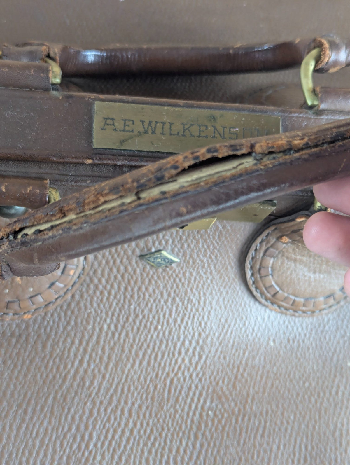 Antique 1910s Henry Likly & Co Leather Gladstone Doctor's Bag