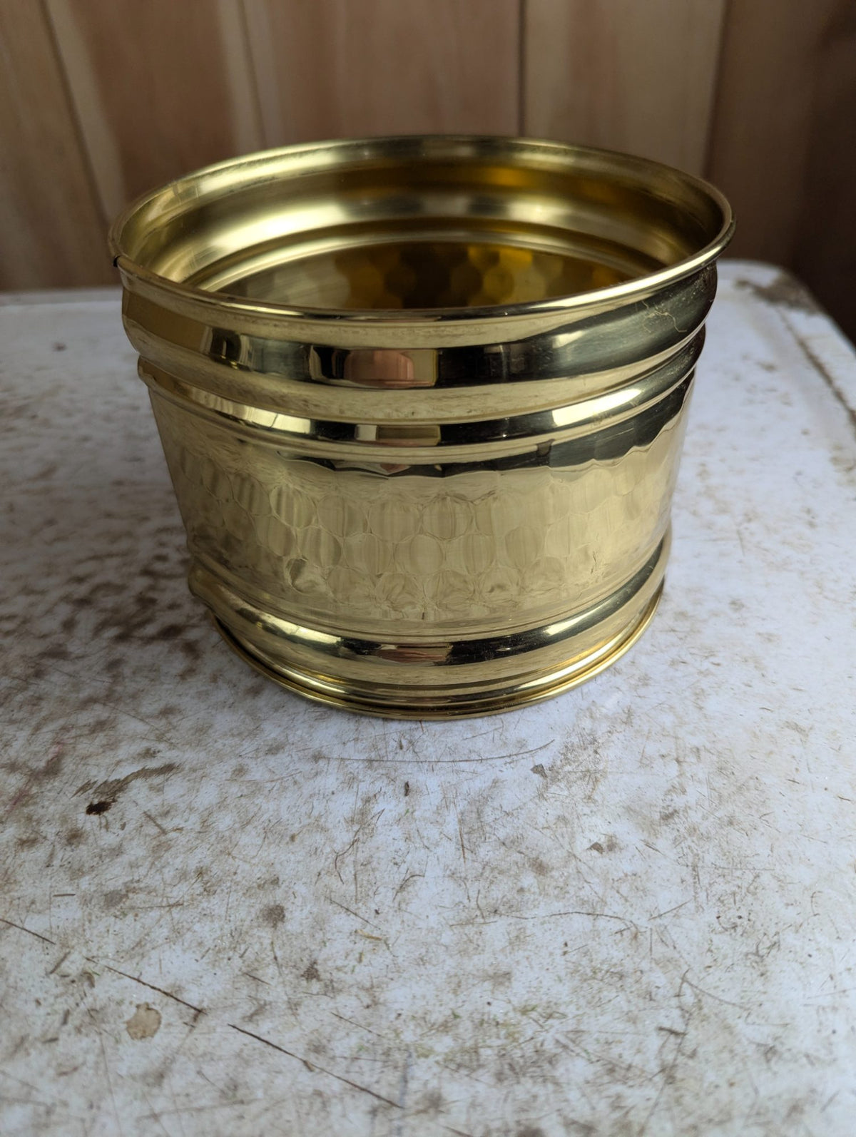 Hammered Brass Planter 6"
