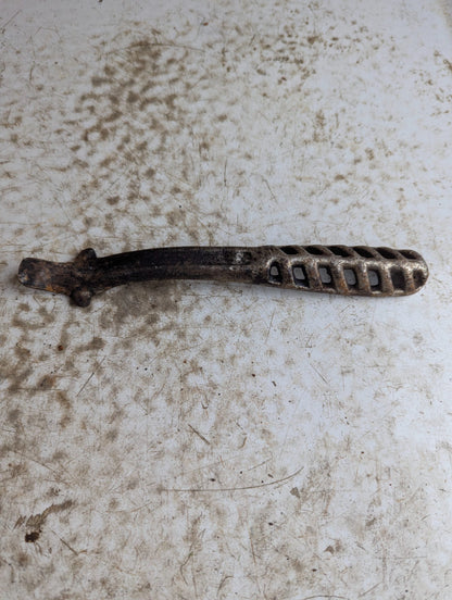 Antique Cast Iron Stove Eye Lid Burner Lifter