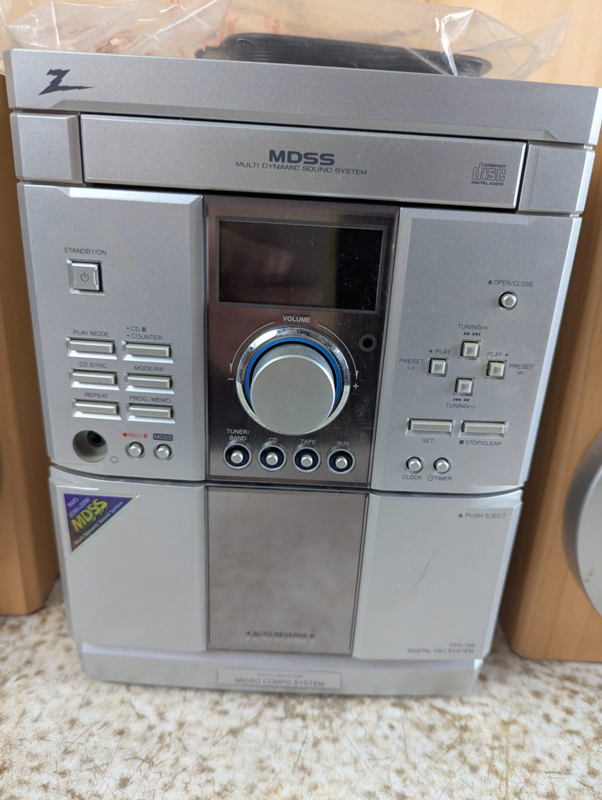 Zenith/LG FFH-185A Compact Micro Audio System with Speakers - Tested Working