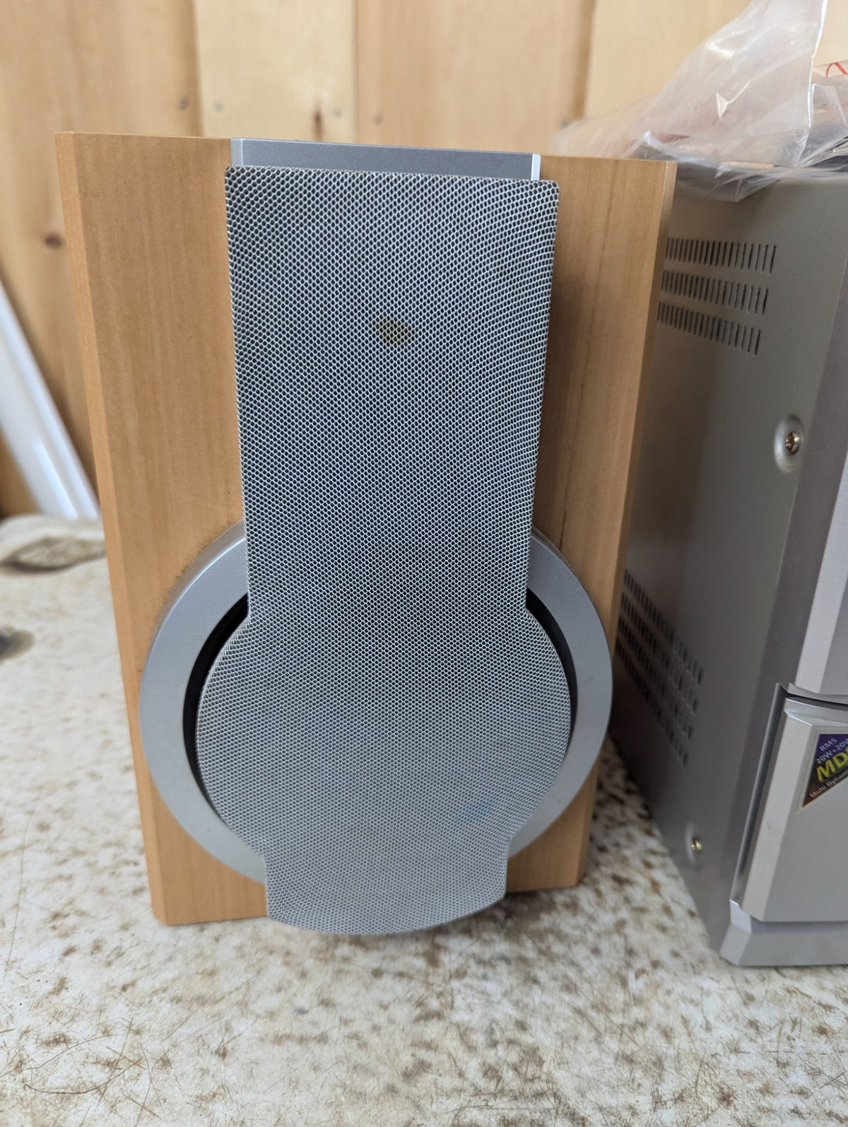 Zenith/LG FFH-185A Compact Micro Audio System with Speakers - Tested Working
