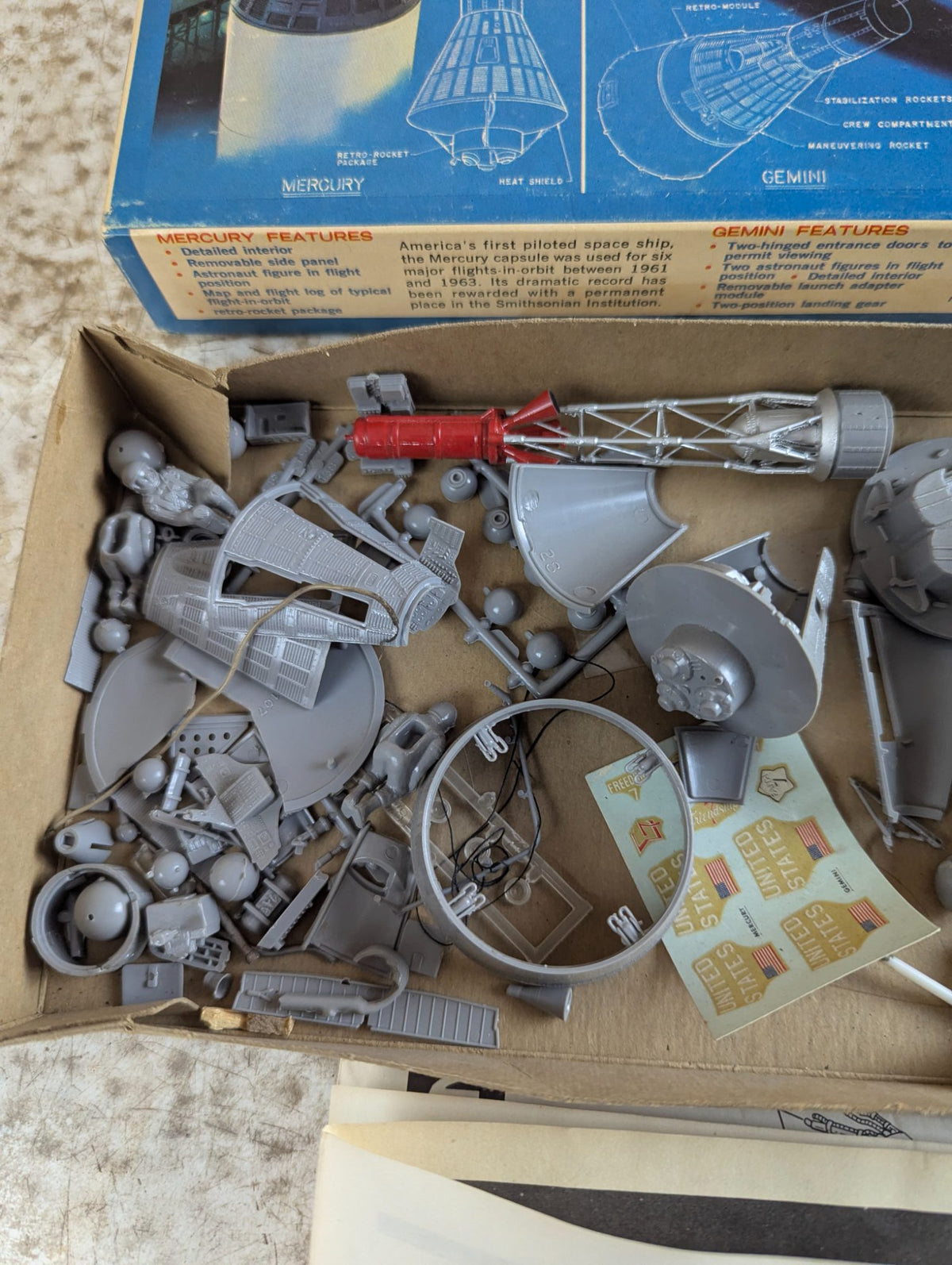 Vintage Revell Mercury & Gemini Space Capsule Set 1/48 Scale Model Kit - Partly Completed