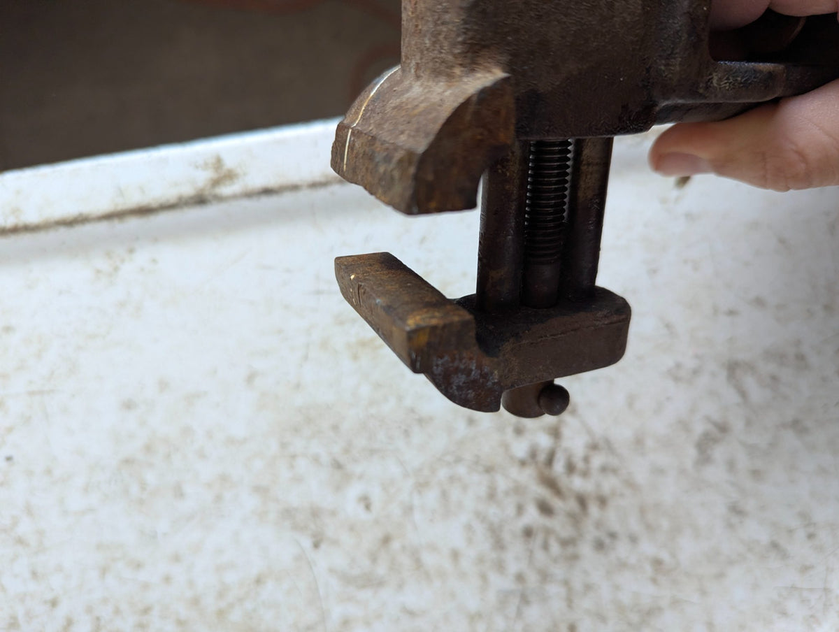 Vintage Clamp-on 1.5" Bench Vise