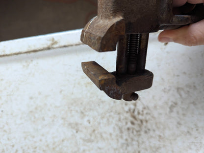 Vintage Clamp-on 1.5" Bench Vise