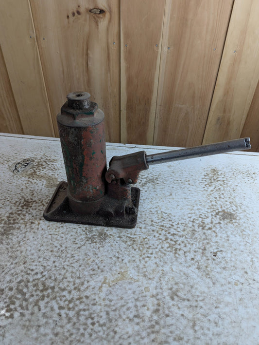 Vintage 5 ton Hydraulic Bottle Jack