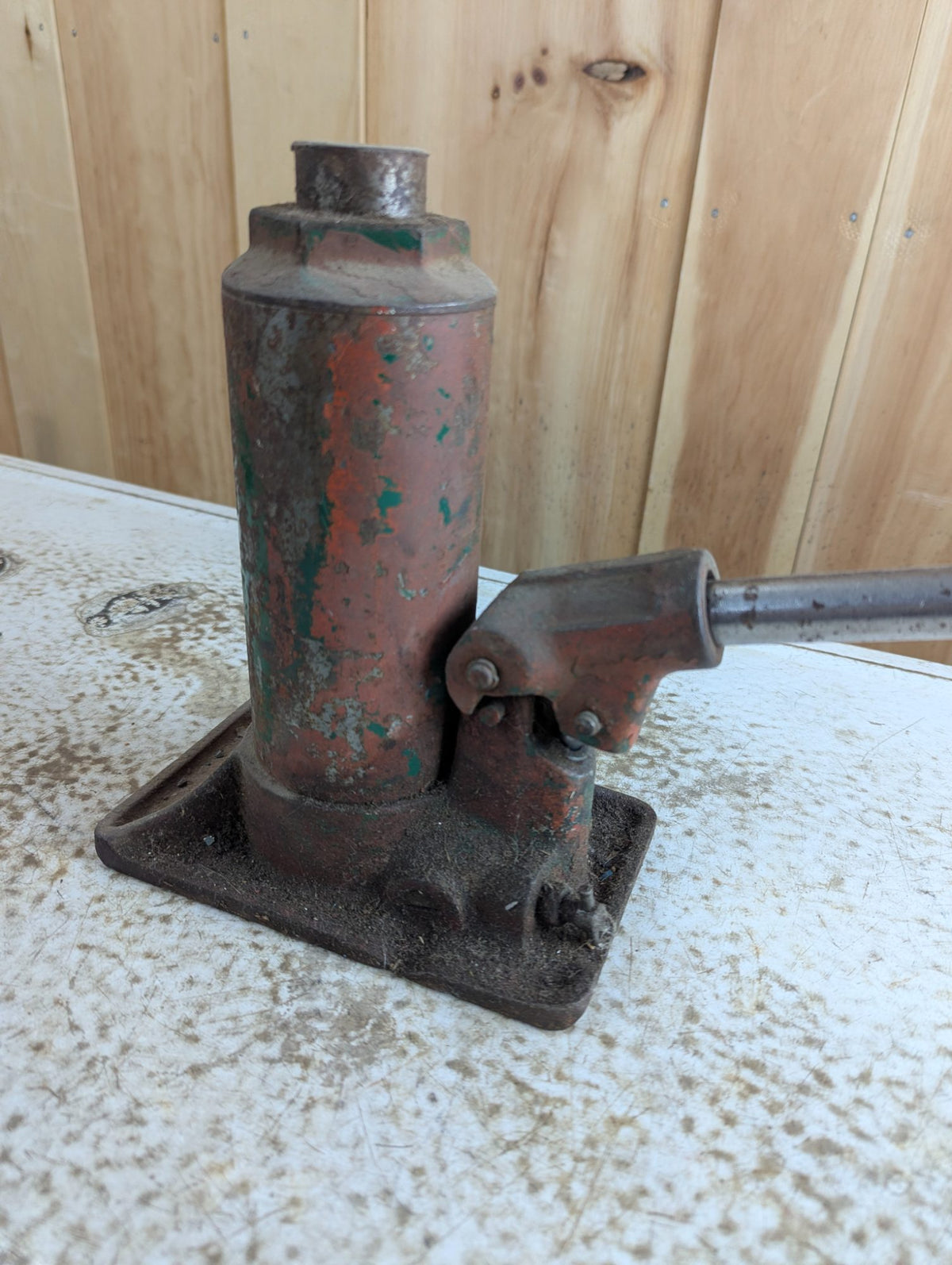 Vintage 5 ton Hydraulic Bottle Jack