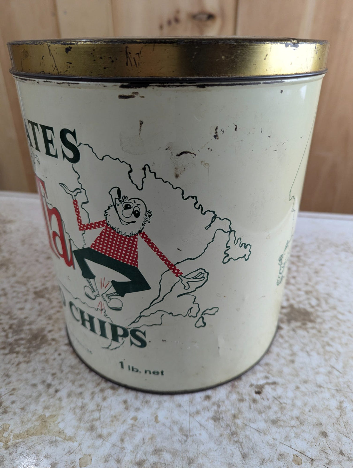 1950s Patates Fiesta Potato Chips Montreal 1lb Tin