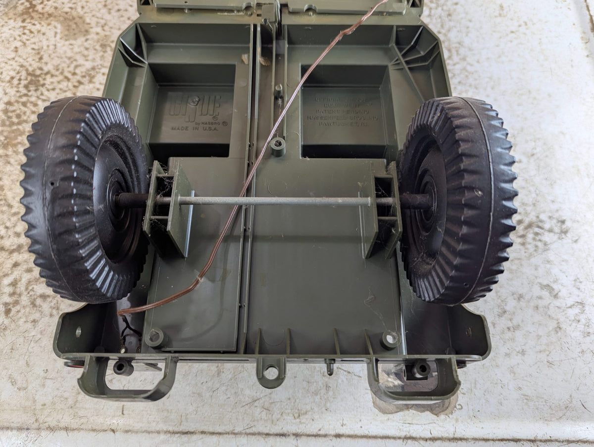 Vintage Hasbro G.I. Joe Military Jeep 7000 Toy