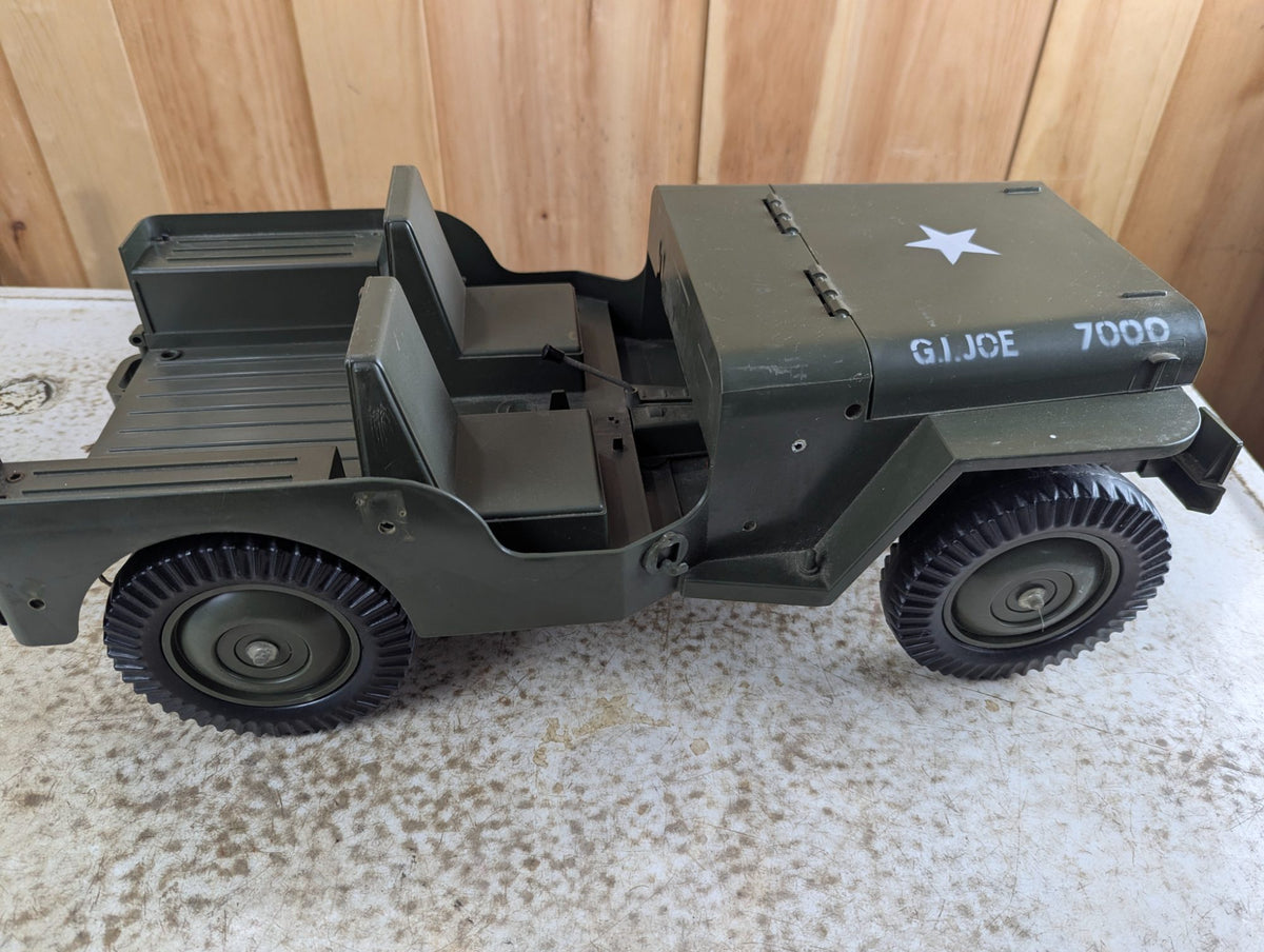 Vintage Hasbro G.I. Joe Military Jeep 7000 Toy